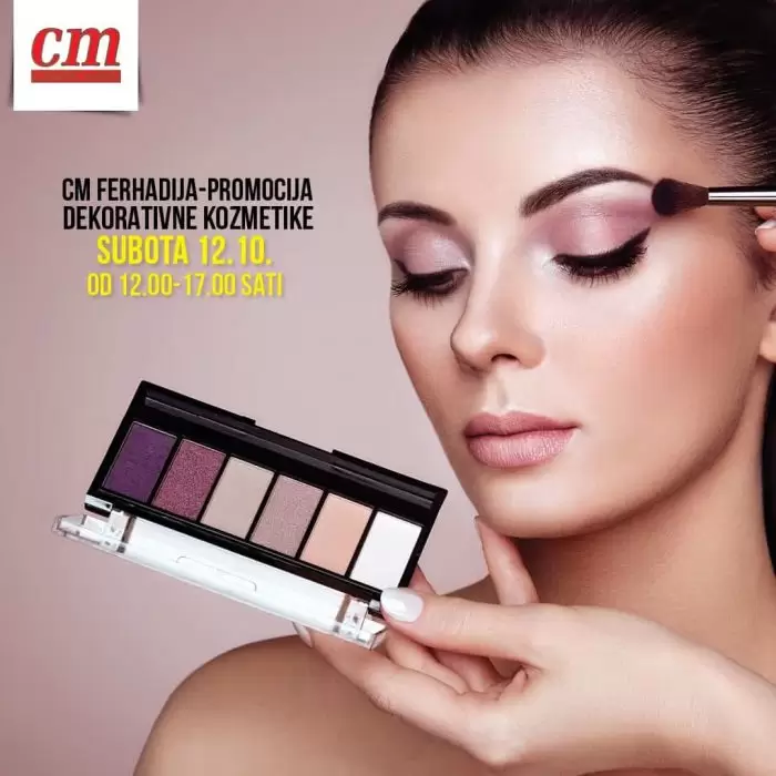 Vikend je ljepši, vikend je ispunjeniji uz cm! Ove subote, 12.10. u cm poslovnici u Sarajevu (Ferhadija) pružamo vam mogućnost lijepog druženja, promocije i šminkanja u našem beauty corneru i to u periodu od 12.-17.00 sati. Ponesite dobro raspoloženje i jednostavno uživajte s nama. Odabrano za vas, cm