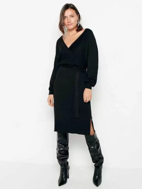 Želimo da moda bude dostupna svima, ovo su samo neki od modela koje možete pronaći u veličinama i do 3XL/54. Posjetite naše prodavnice i uživajte u ponudi koju smo spremili za vas. Lindex BiH