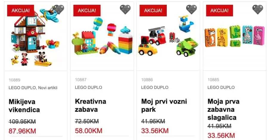 Moj prvi ringišpil Upoznajte svoje dijete s osnovama načela uzroka i posljedice uz velike LEGO® DUPLO® kockice od kojih se može sastaviti funkcionalan ringišpil. Gledajte kako uče okretati vrh ringišpila i kako se sjedišta na posebnim zupčanicima okreću ispod. Ovaj uzbudljivi model sadrži tri DUPLO figure djece i ukrašene kockice za spajanje koje pružaju mnogo načina za igru i učenje.