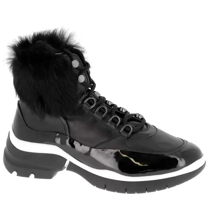 Planika Flex added 6 new photos to the album: HOGL - Nova kolekcija jesen/zima 2019. zimske tople cizme