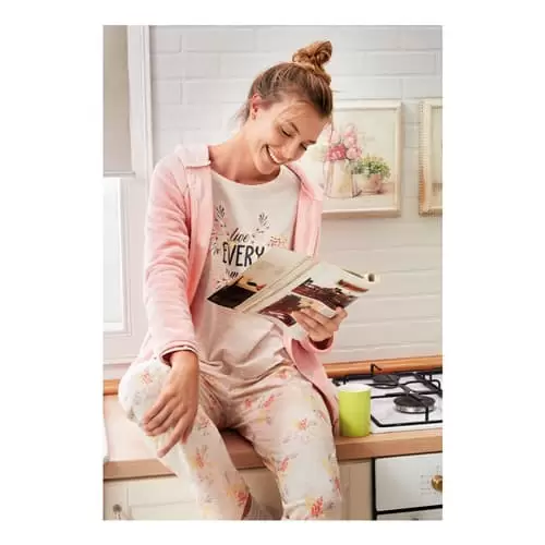 Materijali s printom čine Vaše dijete sretnim. Jakna: 9W3113Z4 Kožne jakne za svaku dob. Jakna: 9W3112Z4 Koja je omiljena boja Vašeg djeteta ove sezone? Jakna: 9W0971Z4 U ovo posebno vrijeme, haljine će biti savršene za Vas. Haljina: 9W8599Z8 Zaslužujete najbolju kućnu odjeću i pidžame. Pidžama: 9W9957Z8 Nikada niste ovako lijepo izgledali. Pogledajte našu kolekciju za trudnice. Haljina: 9W1010Z8 Vesta: 9WN772Z8 lc waikiki. lc waiki snizenje. snizeno. akcija. popusti black friday sarajevo city center trudnicka odjeca