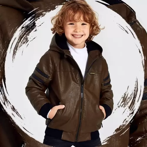 Materijali s printom čine Vaše dijete sretnim. Jakna: 9W3113Z4 Kožne jakne za svaku dob. Jakna: 9W3112Z4 Koja je omiljena boja Vašeg djeteta ove sezone? Jakna: 9W0971Z4 U ovo posebno vrijeme, haljine će biti savršene za Vas. Haljina: 9W8599Z8 Zaslužujete najbolju kućnu odjeću i pidžame. Pidžama: 9W9957Z8 Nikada niste ovako lijepo izgledali. Pogledajte našu kolekciju za trudnice. Haljina: 9W1010Z8 Vesta: 9WN772Z8 lc waikiki. lc waiki snizenje. snizeno. akcija. popusti black friday sarajevo city center djecija jakna