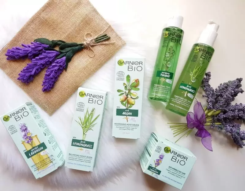 Novo u cm-u, Garnier bio kolekcija! Garnier je nedavno lansirao novu liniju proizvoda za njegu kože. Posebnost te kolekcije jest u tome što ima ECOCERT certifikat čija su osnovna načela da ne testiraju na životinjama, a 95% sastojaka je prirodnog podrijetla dobivenih ekološki prihvatljivim postupcima. Garnier BIO kolekcija je bazirana na šest sastojaka dobivenih iz obnovljivih izvora ; ulje timijana, lavande, argana, limunove trave, različka te korijena biljk