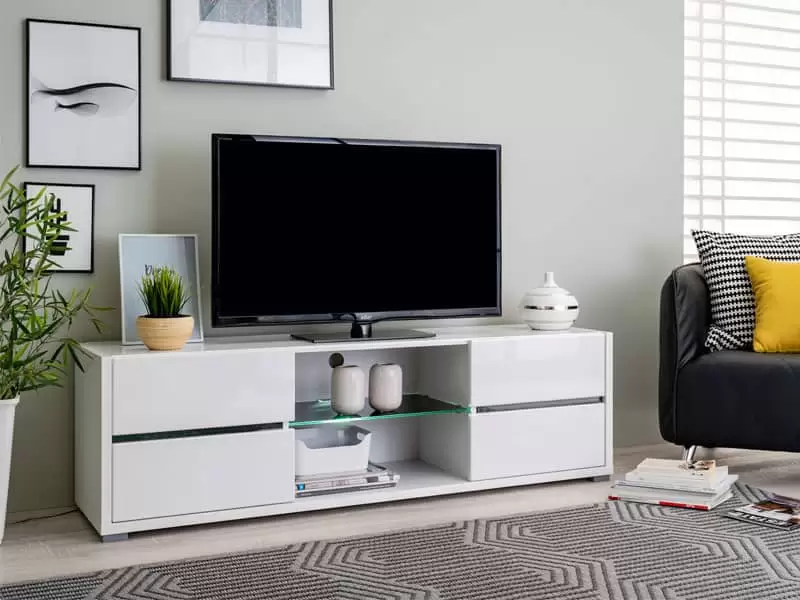 Komoda, regal, polica. Super ponuda u Sinkru bijela komoda