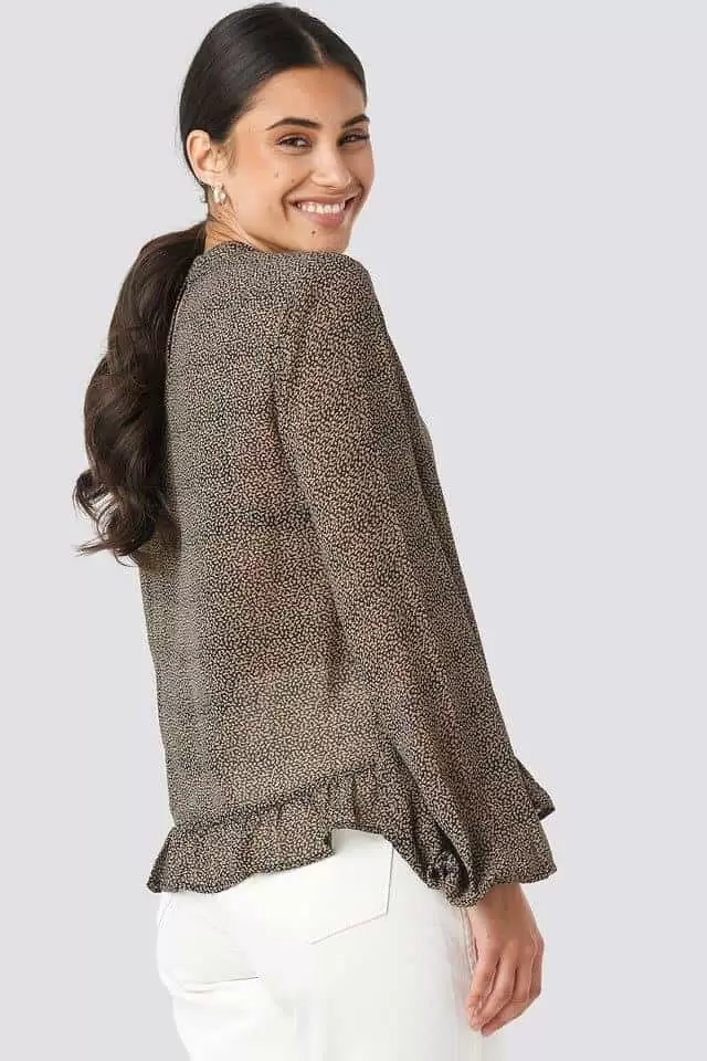 Tiffany snizenje. Tiffany raspordaja. haljine. bluze.