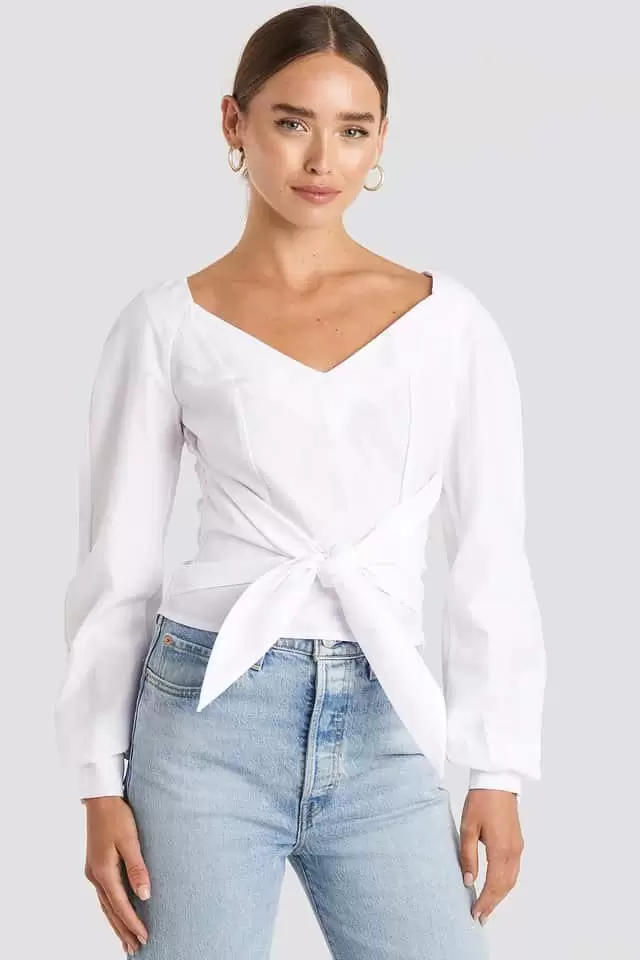 Tiffany snizenje. Tiffany raspordaja. haljine. bluze.