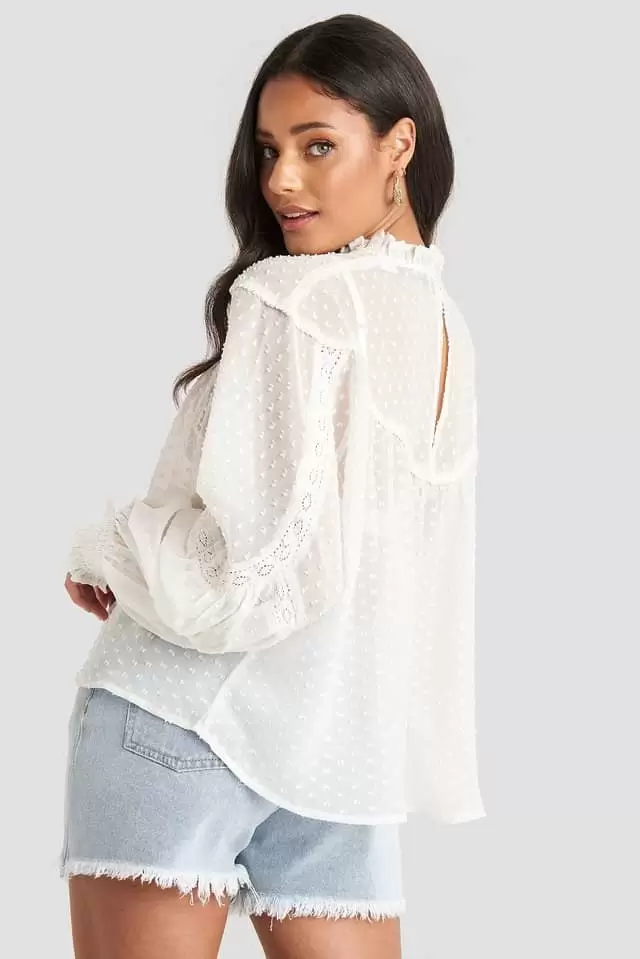 Tiffany snizenje. Tiffany raspordaja. haljine. bluze.