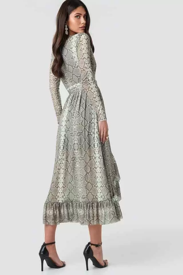 Tiffany snizenje. Tiffany raspordaja. haljine. bluze.