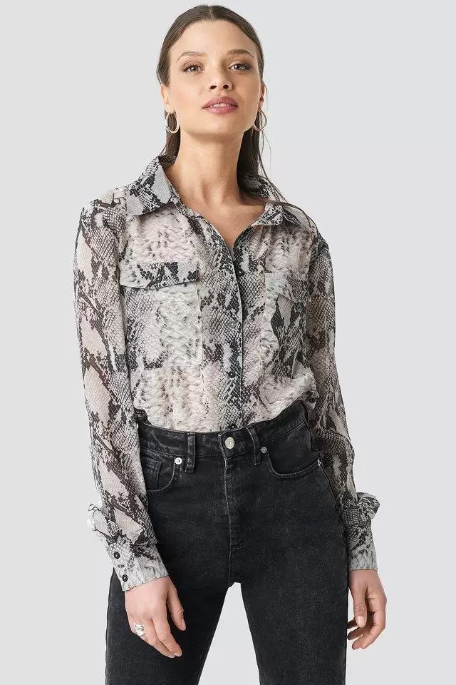 Tiffany snizenje. Tiffany raspordaja. haljine. bluze.