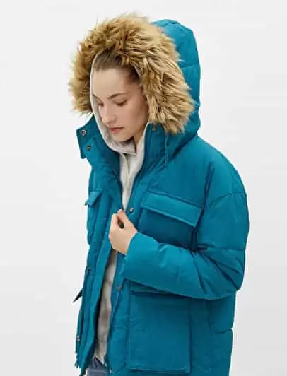 kaput, zenski kaput, zenska jakna, zimska zenska jakna, crna jakna, topla jakna, crni kaput, bez kaput, smedji kaput, smedja jakna, plava jakna, plavi kaput, crvena jakna, crveni kaput