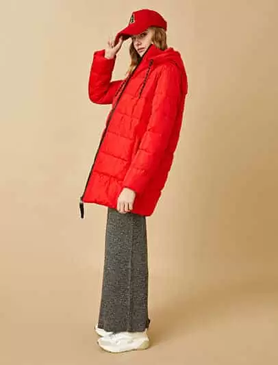 kaput, zenski kaput, zenska jakna, zimska zenska jakna, crna jakna, topla jakna, crni kaput, bez kaput, smedji kaput, smedja jakna, plava jakna, plavi kaput, crvena jakna, crveni kaput