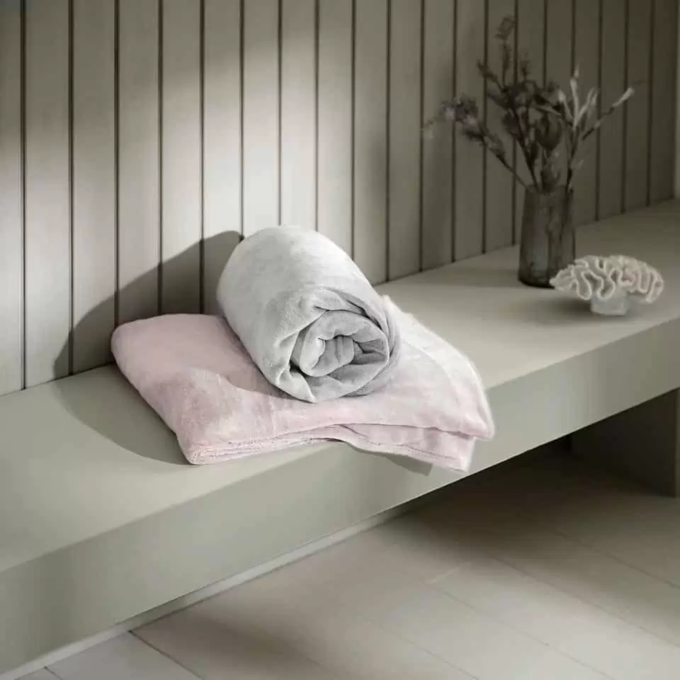 Jysk slavi 43 rodjendan! Daruje nas popustom i do 65%! Pogledajte JYSK katalog i uzivajte u akcijskim cijenama!