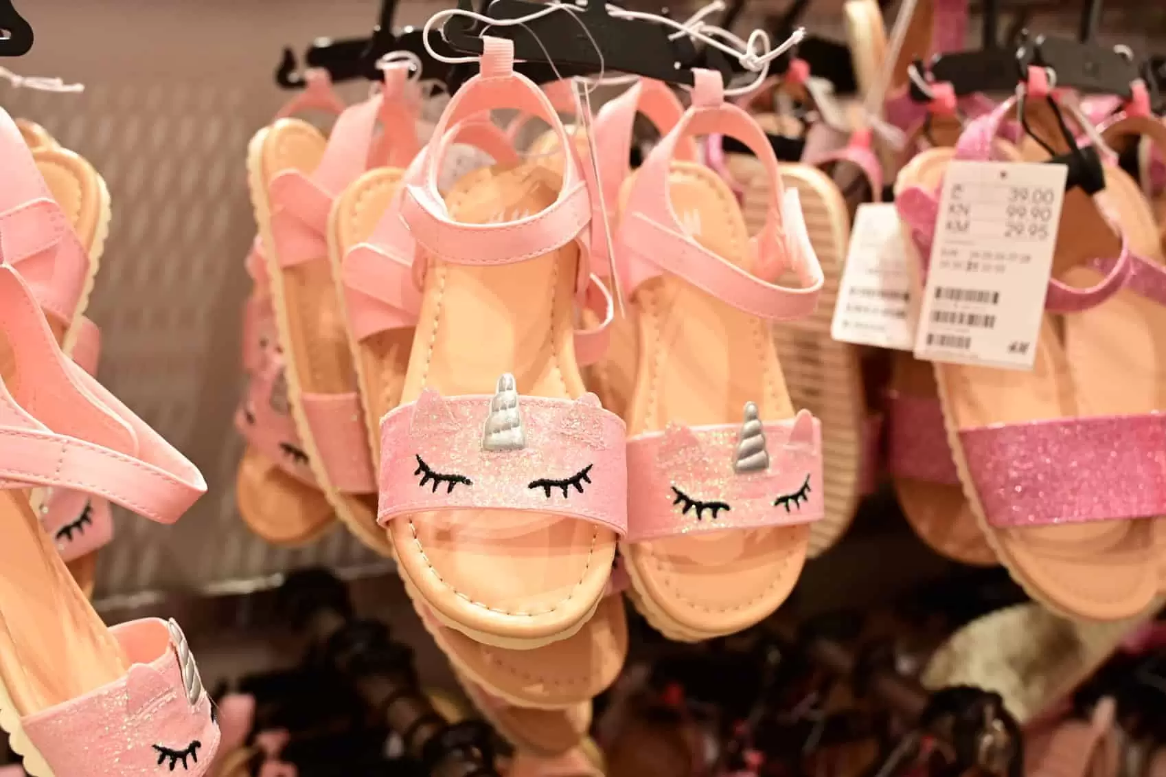 H&M SNIZENJE do 70%! Pogledaj ODMAH! Avgust 2022!