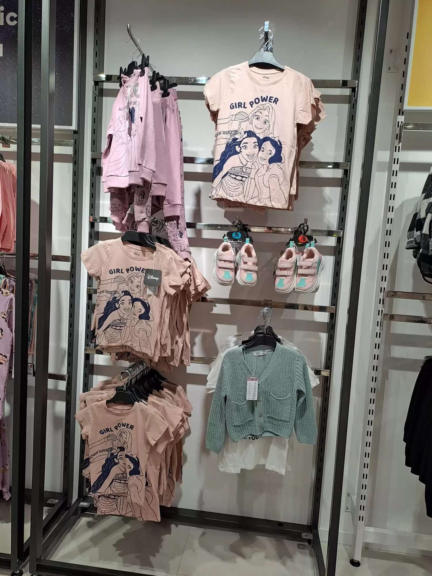 Posjetili smo Sinsay BiH - Pogledajte šta vas očekuje - SINSAY NOVO i SNIŽENO!