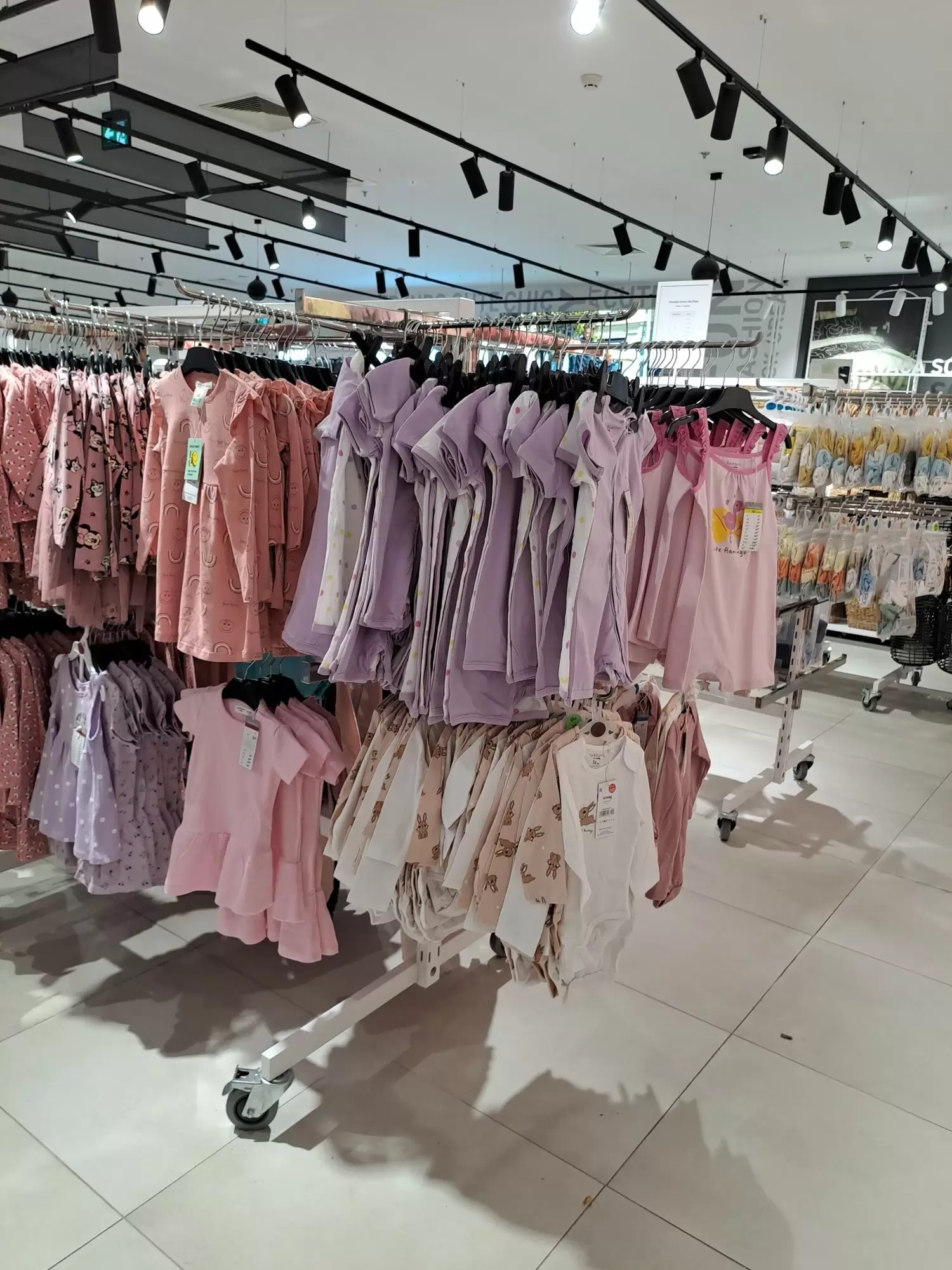 Posjetili smo Sinsay BiH - Pogledajte šta vas očekuje - SINSAY NOVO i SNIŽENO!