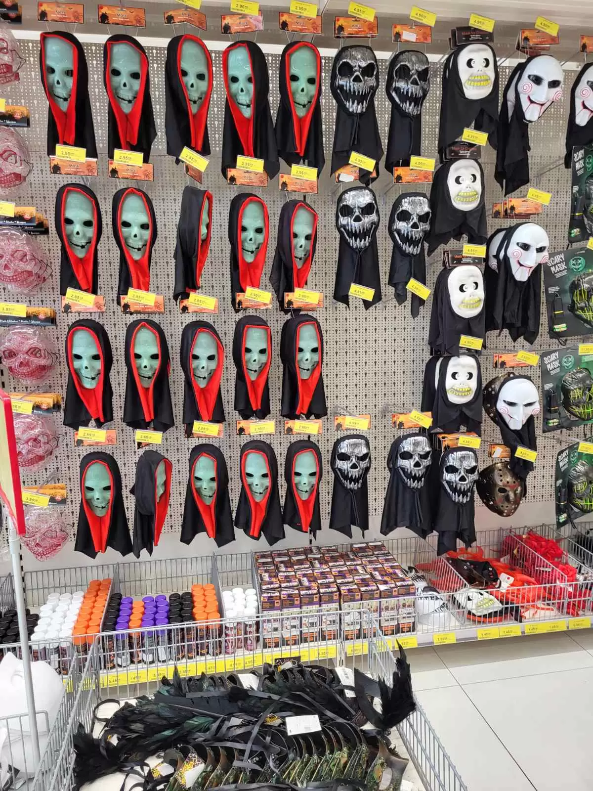 Jumbo BiH HALLOWEEN kostimi, dekoracija, dodaci