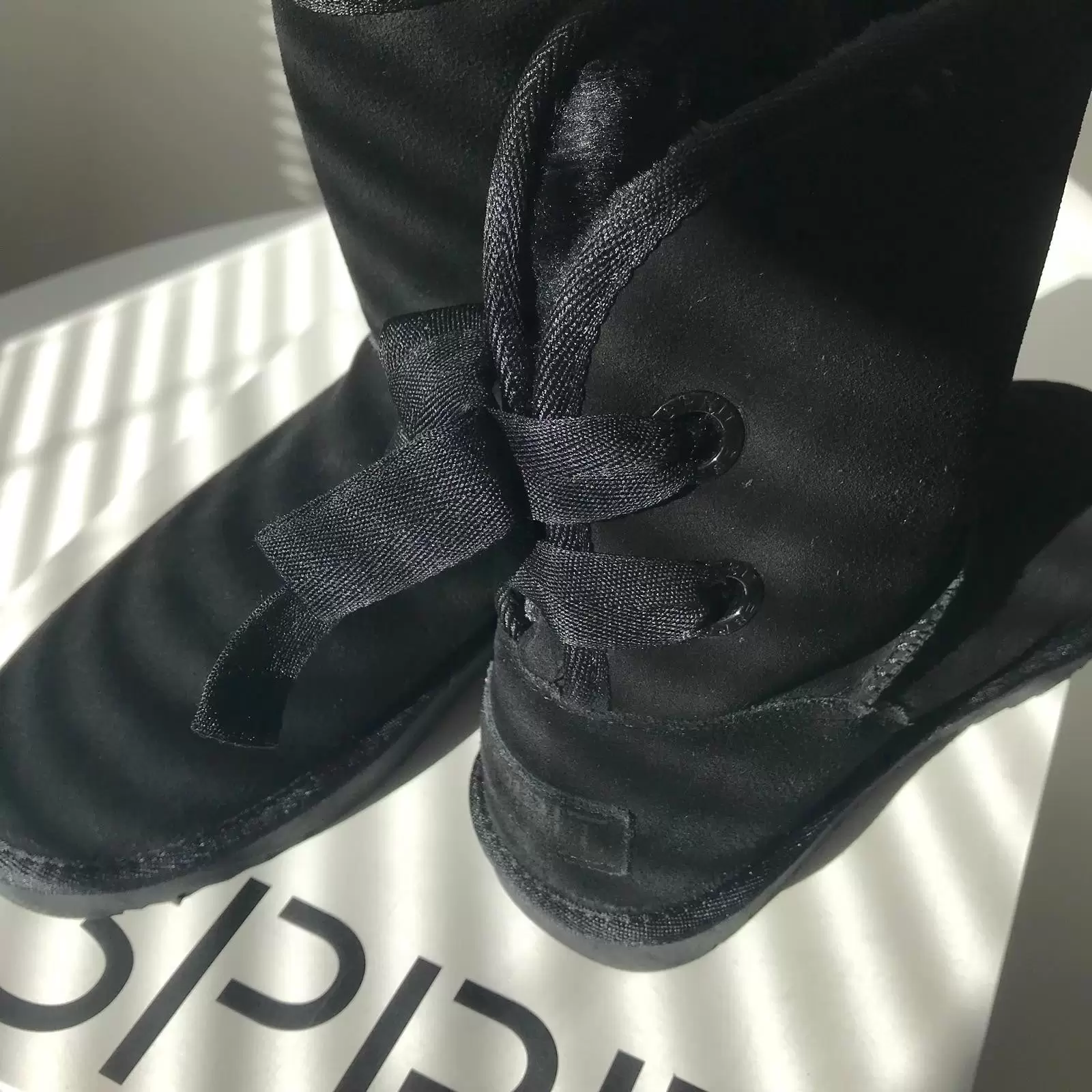 HIT, HIT ponuda u Azel France prodavnicama! Esprit čizme po cijeni od 64,95KM!