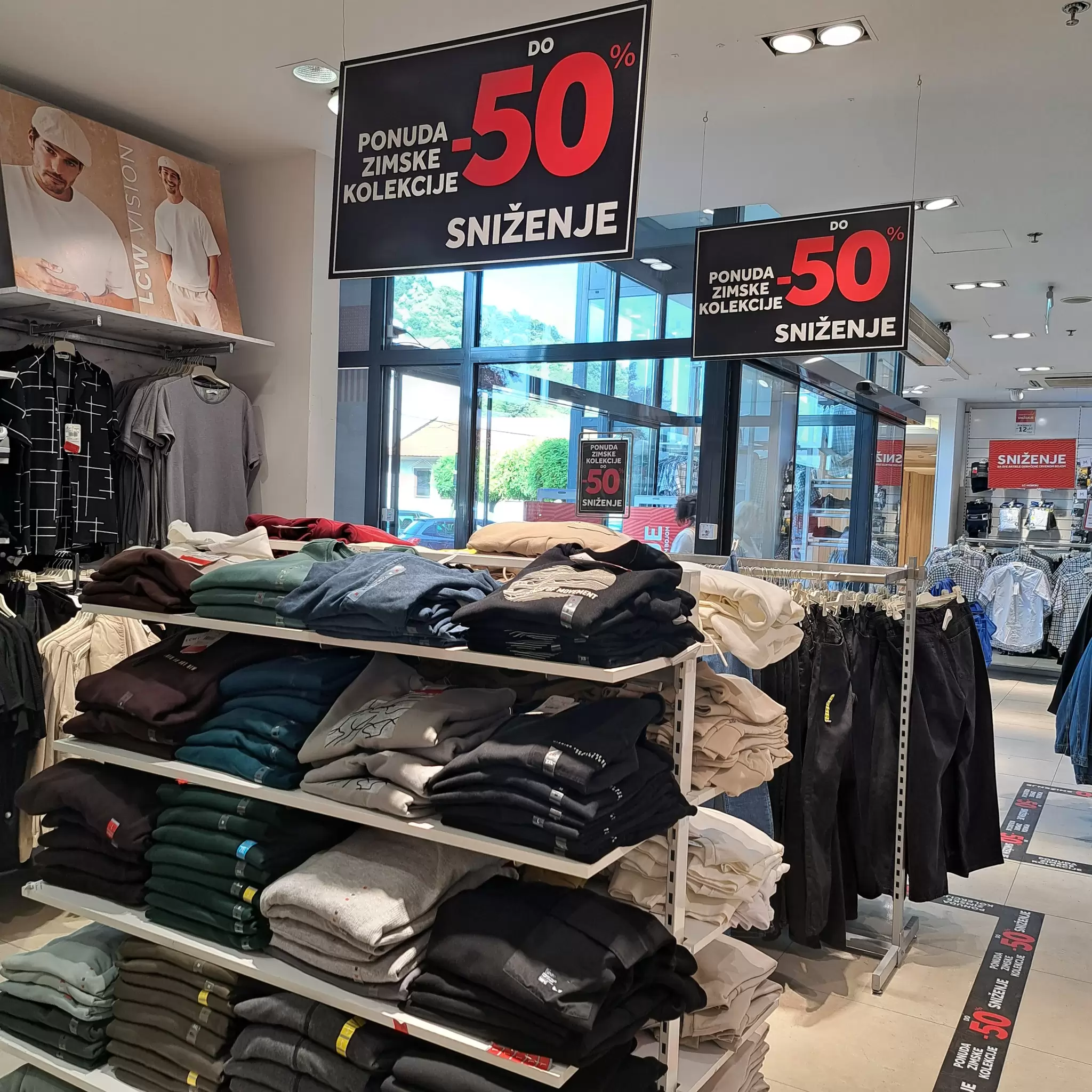 U LC Waikiki vas očekuju sniženja do 50%