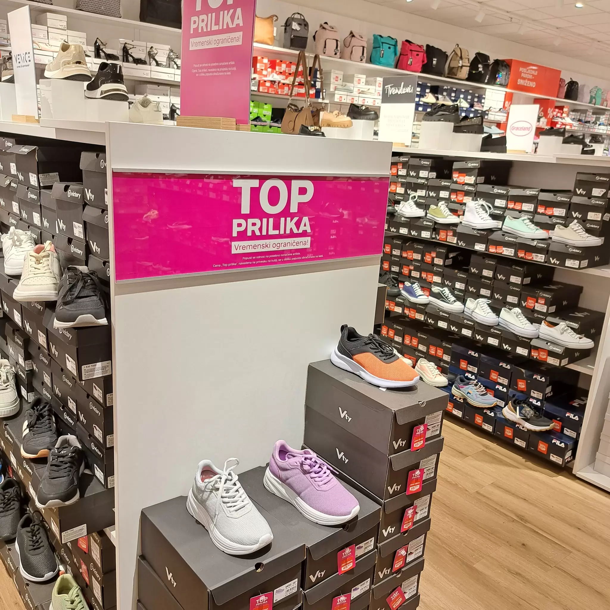 Decihmann TOP PRILIKA