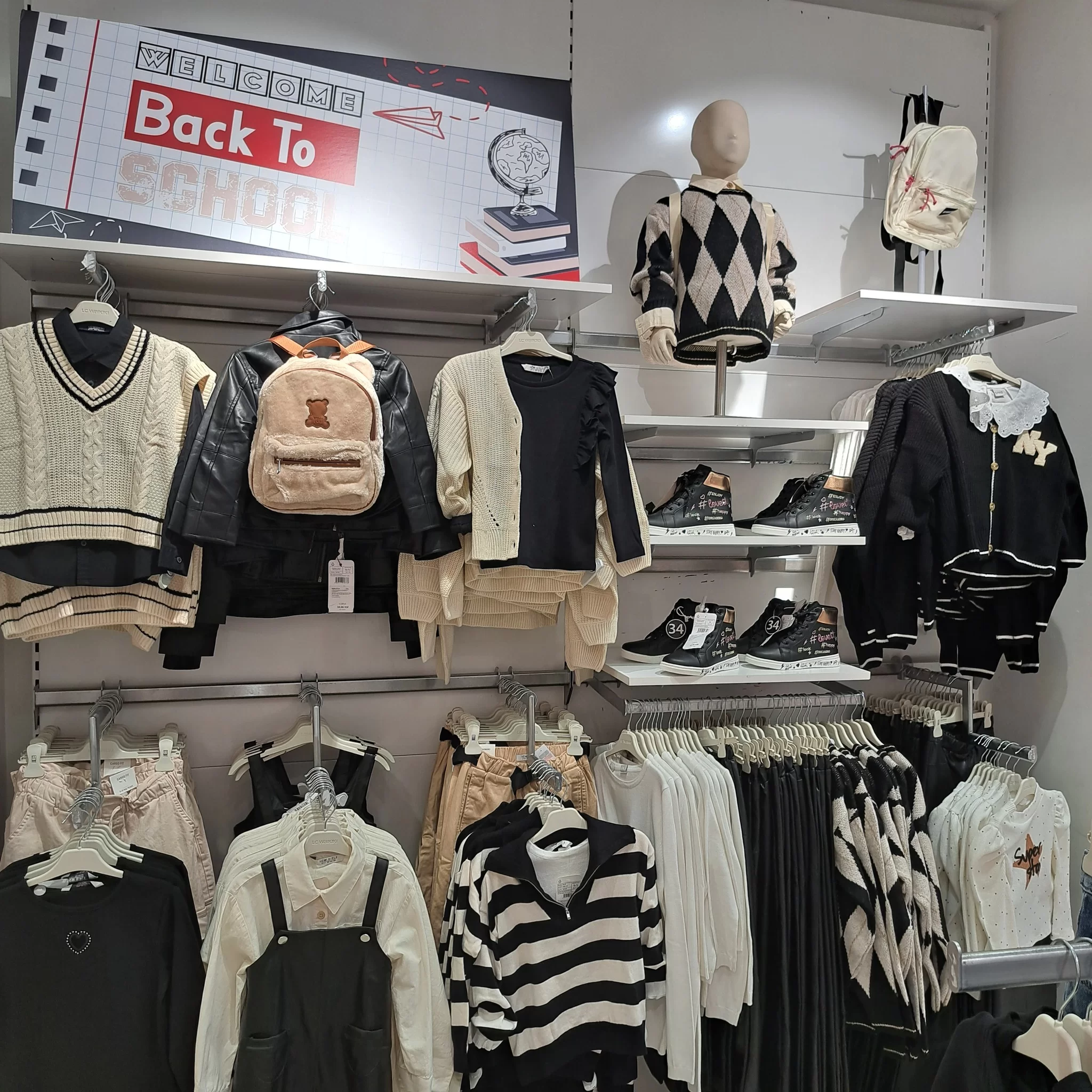 LC Waikiki BACK TO SCHOOL