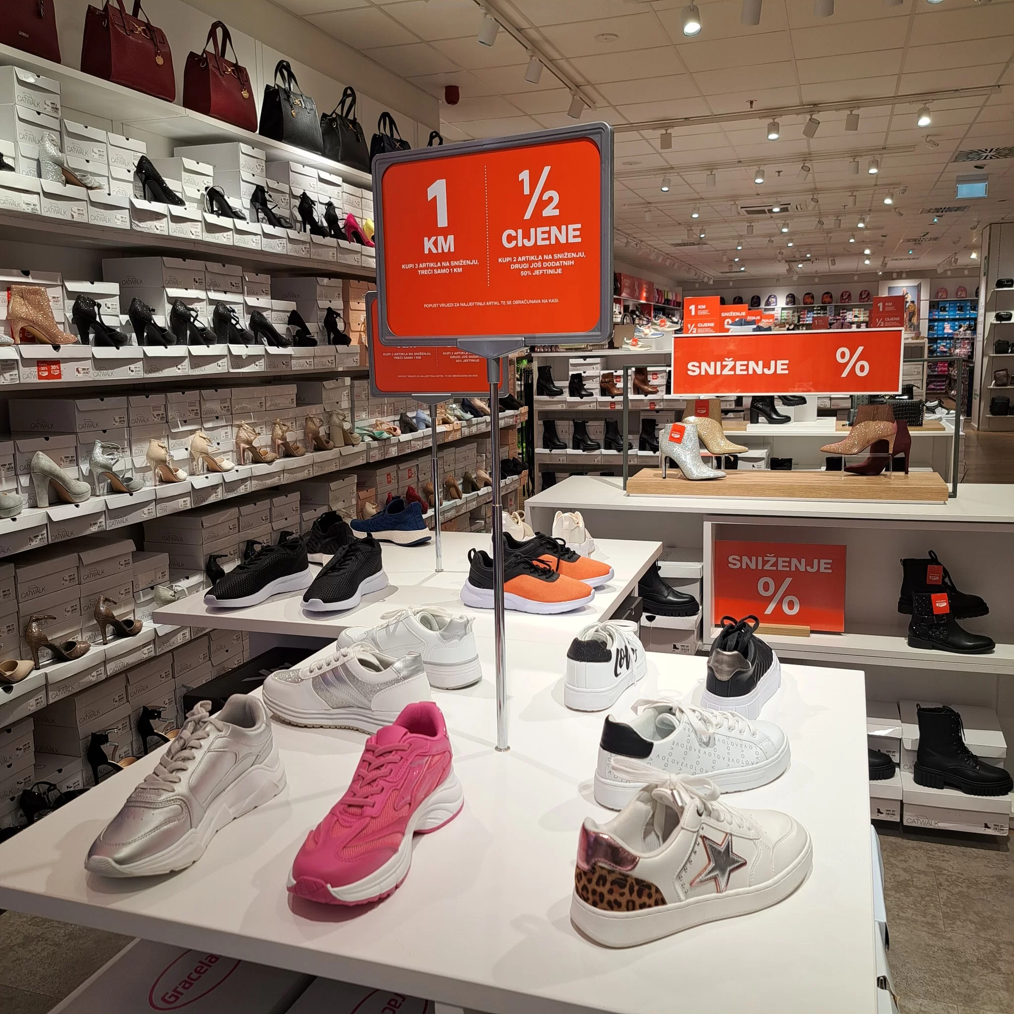 Deichmann TREĆI ARTIKAL samo 1 KM - sniženje 28.1.2024.